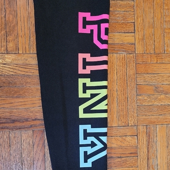 PINK Victoria's Secret Black Yoga Leggings Size Medium - Picture 10 of 10